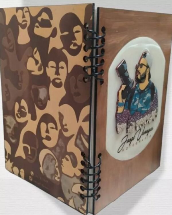 Agendas personalizadas en MDF