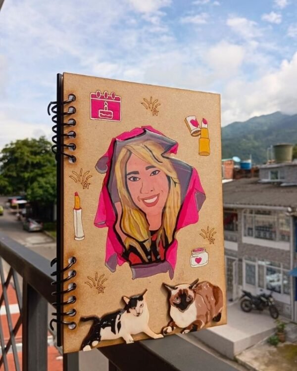 Agendas personalizadas en MDF