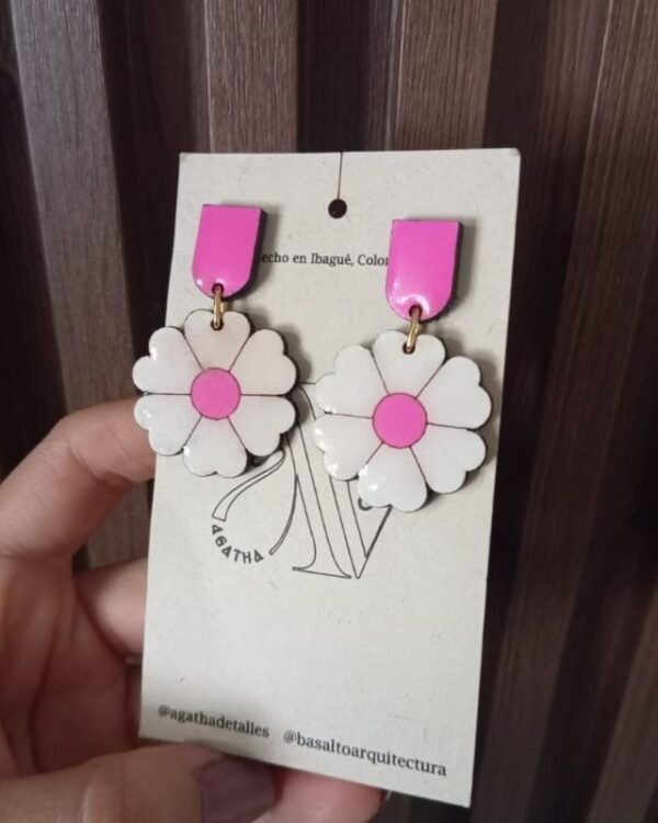 Aretes medianos personalizados